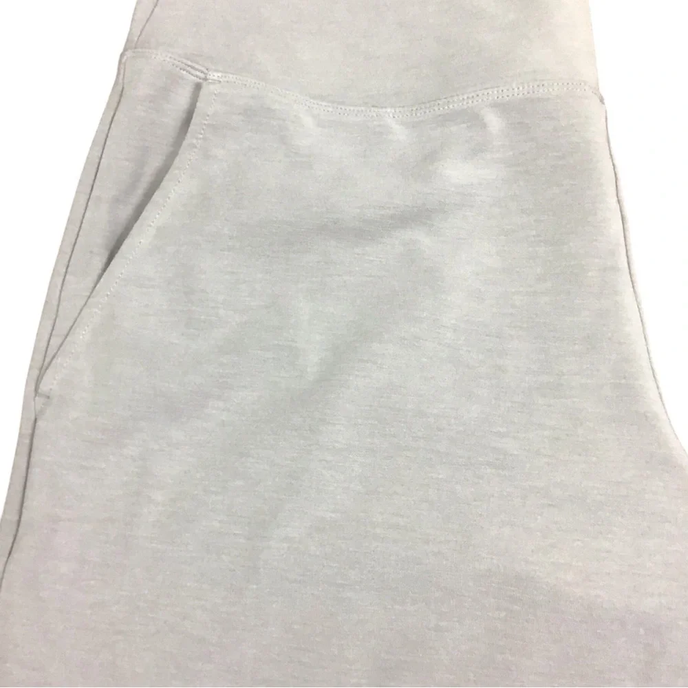 Athleta Seasoft Wide Leg Cropped Pants Size Large Tinsel Purple - Picture 9 of 11